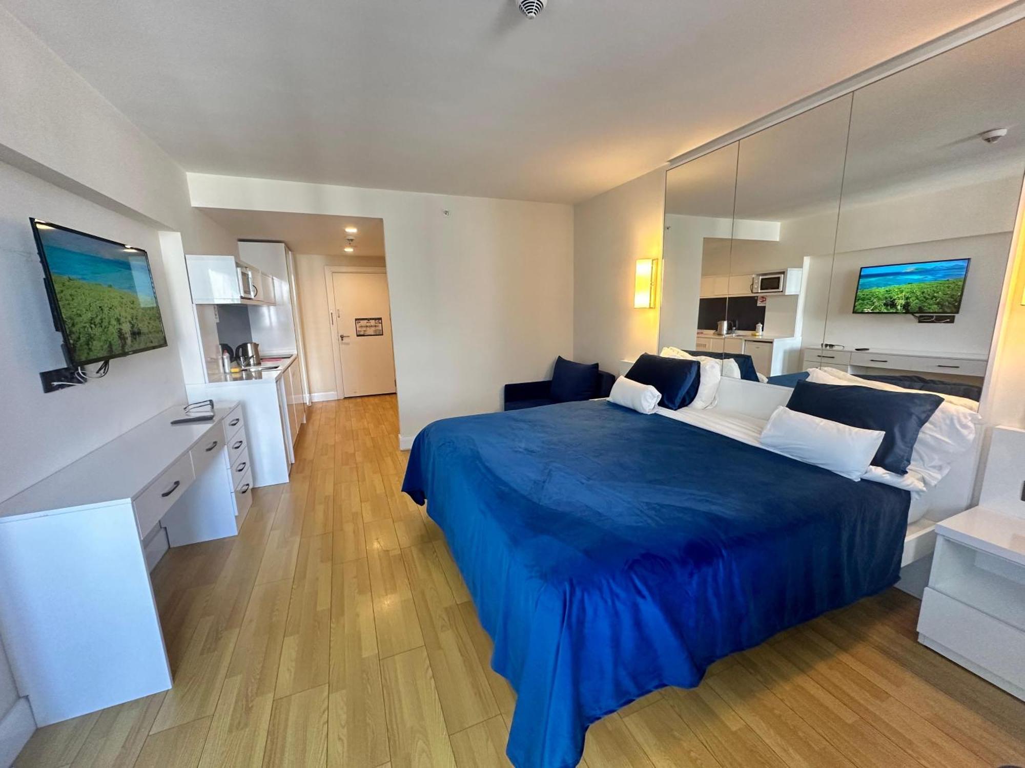 Batum Apart Apartment Luaran gambar