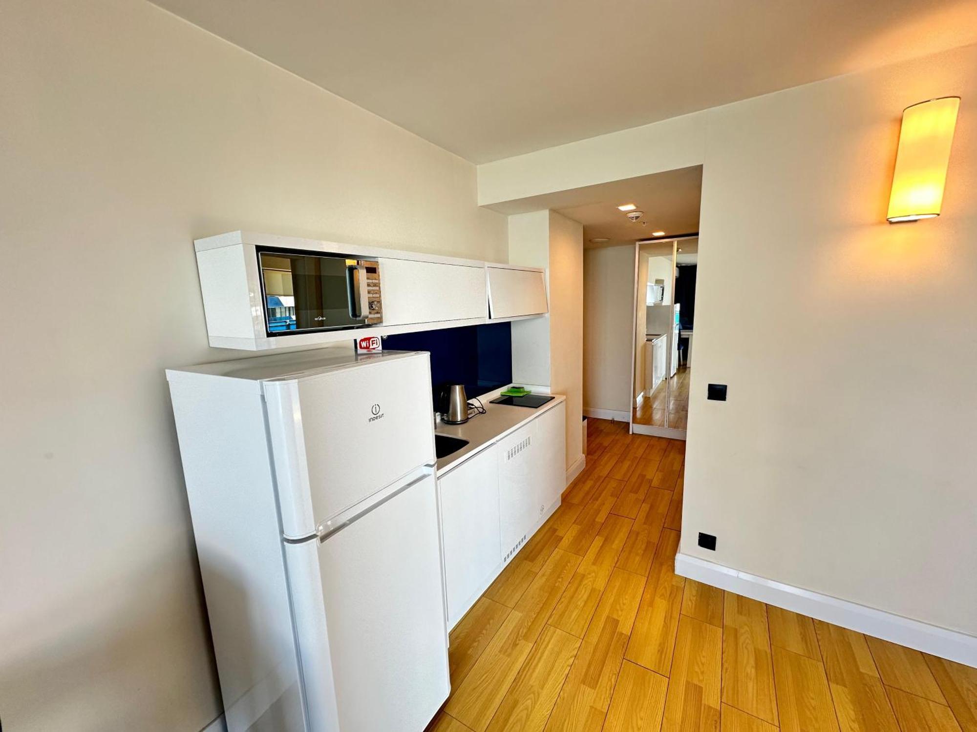 Batum Apart Apartment Luaran gambar