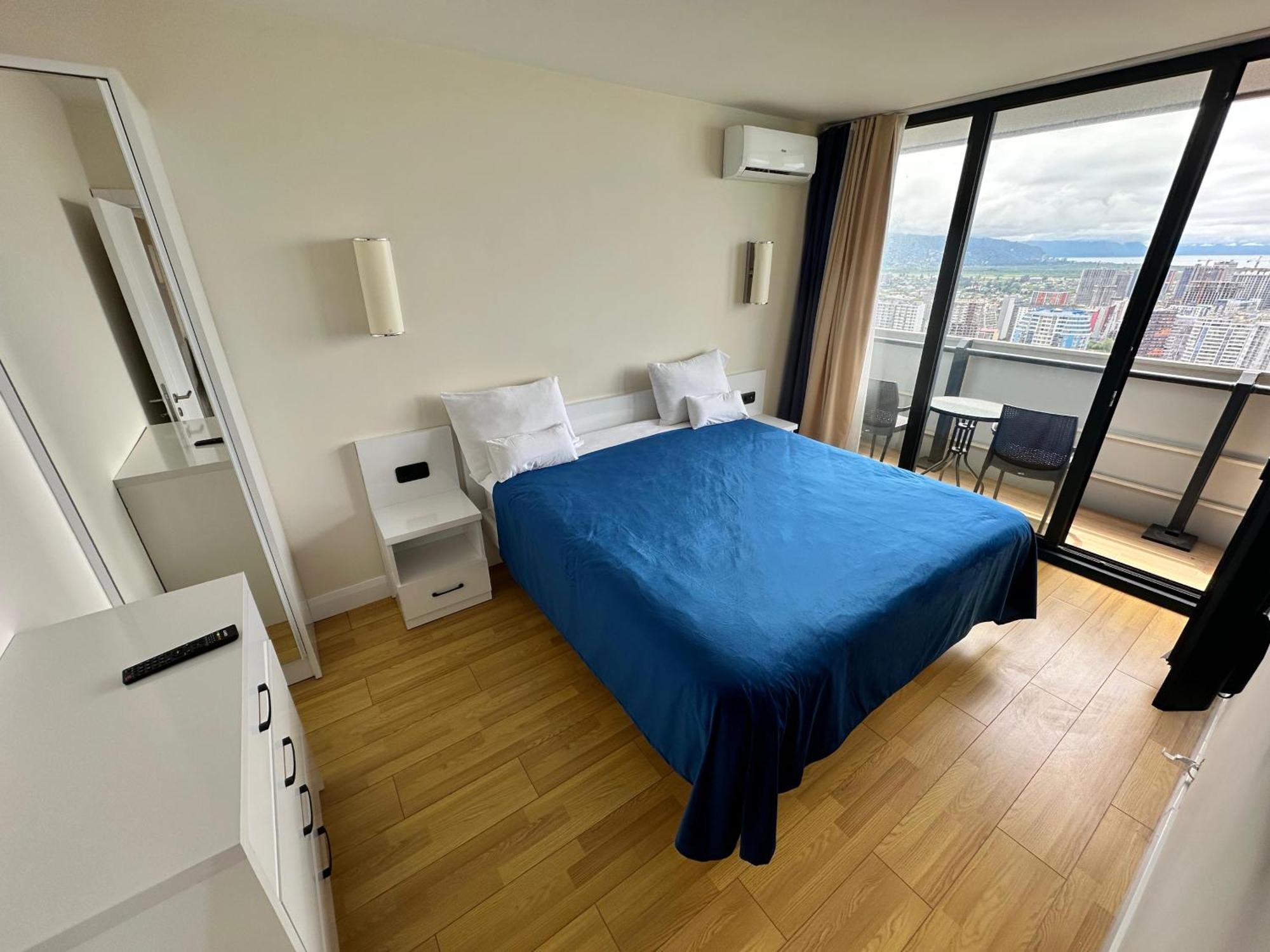 Batum Apart Apartment Luaran gambar